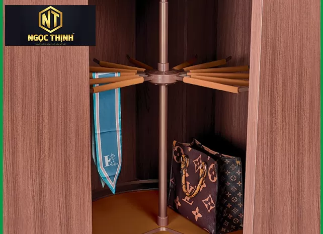 KỆ VẮT QUẦN ÁO TỦ GÓC HM-272 TẠI Phước An